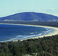 Sir Charles Kingsford Smith Memorial and Lookout - Accommodation Mermaid Beach