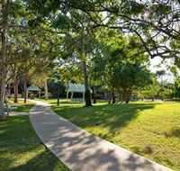 Millennium Esplanade and Tannum Sands Beach - Accommodation Mermaid Beach