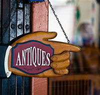 Bowning Antique Centre - Accommodation Mermaid Beach