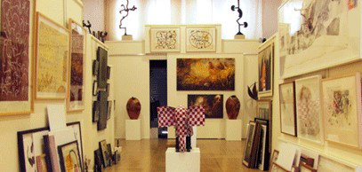 Australian Galleries - Glenmore Road - Accommodation Mermaid Beach 2