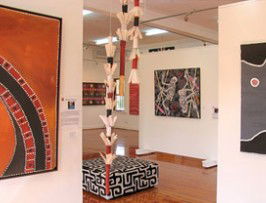 Kate Owen Gallery - Accommodation Mermaid Beach 1