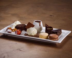 Lindt Chocolate CafÃ© Cockle Bay - Accommodation Mermaid Beach 0