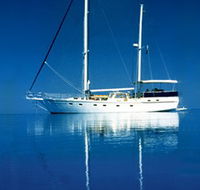 A Luxury Yacht on Sydney Harbour - Accommodation Mermaid Beach