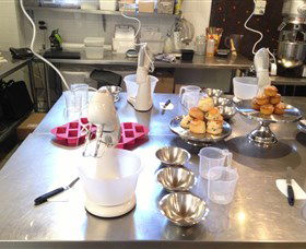 Baking Classes At The Sconery - Accommodation Mermaid Beach 2