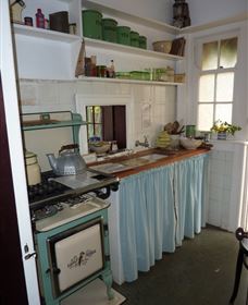 Nutcote - May Gibbs' Home - House Museum - Accommodation Mermaid Beach 3