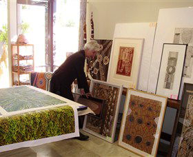 Bouddi Gallery - Contemporary Aboriginal Art - Accommodation Mermaid Beach 4
