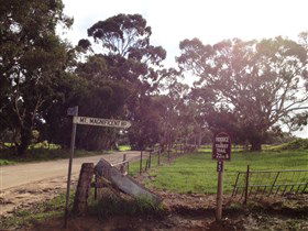 Mount Compass And District Produce And Tourist Trail - Accommodation Mermaid Beach 0