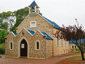 Christ Church Yankalilla - Accommodation Mermaid Beach 0