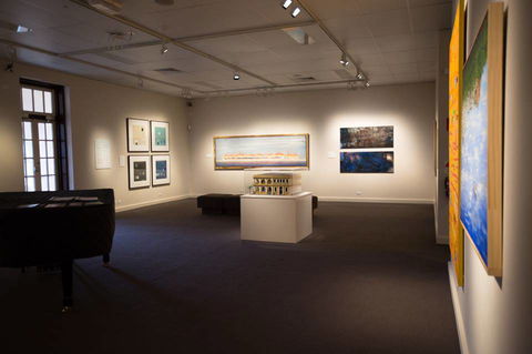 Perc Tucker Regional Gallery - Accommodation Mermaid Beach 6