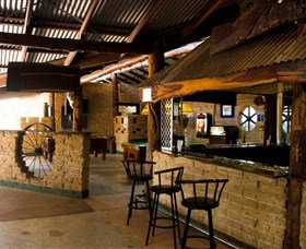 Lazy Lizard Tavern - Accommodation Mermaid Beach 1