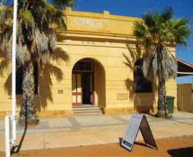 Cue Community Resource Centre - Accommodation Mermaid Beach 0