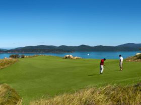 Hamilton Island Golf Club - Accommodation Mermaid Beach 0
