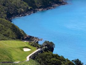 Hamilton Island Golf Club - Accommodation Mermaid Beach 2