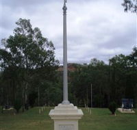 The Coronation Lamp Memorial - Accommodation Mermaid Beach