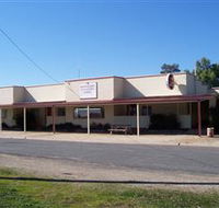 Brocklesby Hotel - Accommodation Mermaid Beach