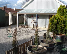 Jayes Gallery And Cafe - Accommodation Mermaid Beach 5