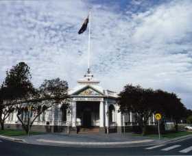 Museum Of The Riverina - Historic Council Chambers Site - Accommodation Mermaid Beach 0