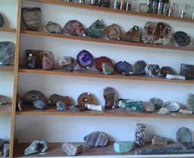 Beechworth Stoneage Gems - Accommodation Mermaid Beach 1