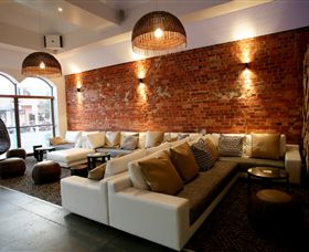 ZedBar - Accommodation Mermaid Beach 3
