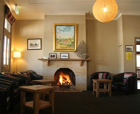 Gerry's @ The Commercial Hotel - Accommodation Mermaid Beach 5