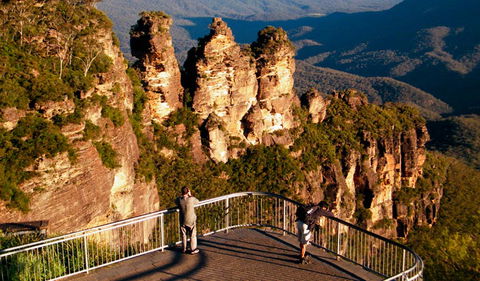 Echo Point Lookout (Three Sisters) - Accommodation Mermaid Beach 0