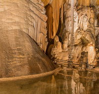 Junction Cave - Accommodation Mermaid Beach