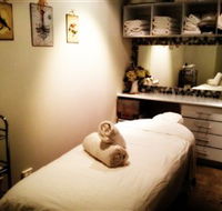 Refresh Face and Body - Accommodation Mermaid Beach