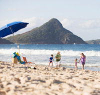 Fingal Bay Beach - Accommodation Mermaid Beach