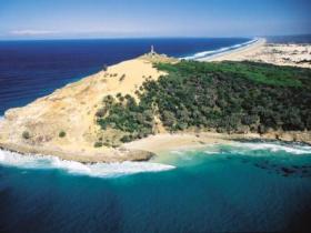 Moreton Island Lighthouse - Accommodation Mermaid Beach 1