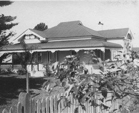 Crawford House - Accommodation Mermaid Beach 2