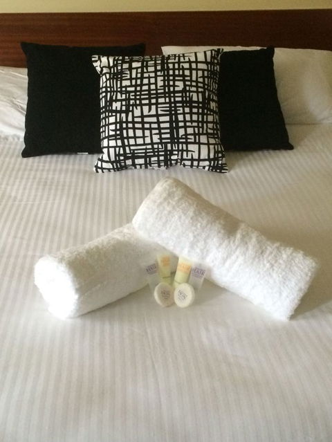 Town House Motor Inn - Accommodation Mermaid Beach 1