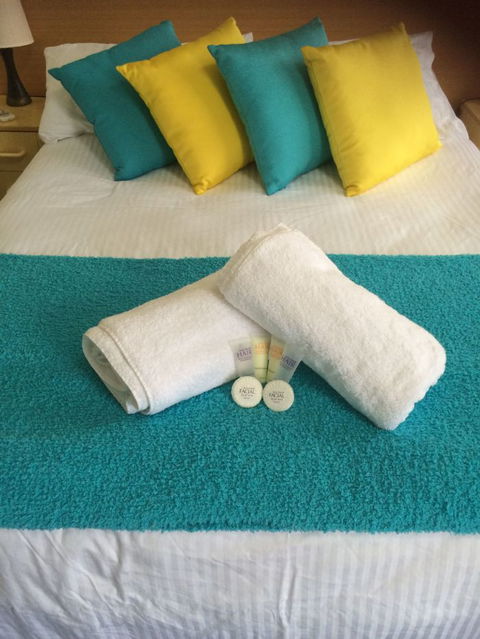 Town House Motor Inn - Accommodation Mermaid Beach 6