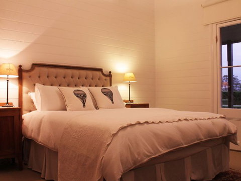 All Saints Bed And Breakfast - Accommodation Mermaid Beach 1