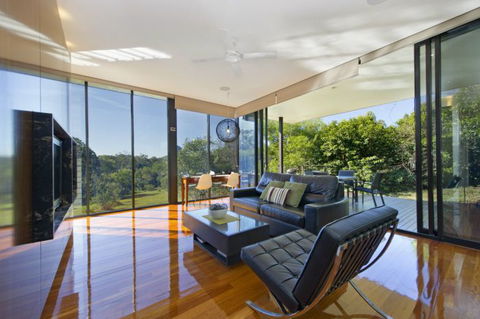 Glass On Glasshouse - Accommodation Mermaid Beach 7