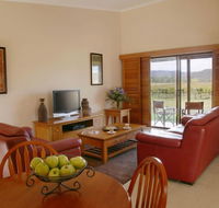 Nightingale Wines Luxury Villas - Accommodation Mermaid Beach
