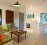 The Retreat Beach Houses - Accommodation Mermaid Beach
