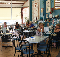Inspirations Cafe Gift and Patchwork Gallery - Accommodation Mermaid Beach