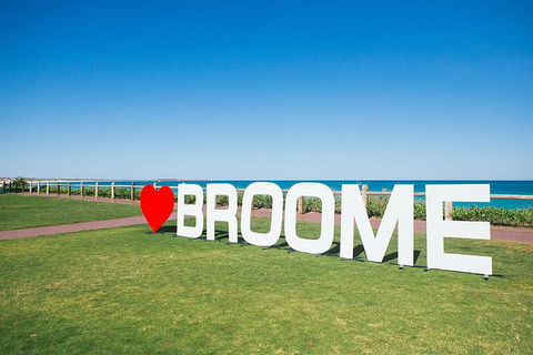 Discover Broome Town Tour - Accommodation Mermaid Beach 0
