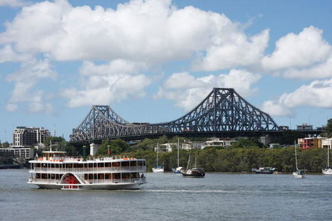 Brisbane River Lunchtime Cruise - Accommodation Mermaid Beach 7