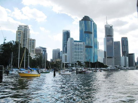 Brisbane River Lunchtime Cruise - Accommodation Mermaid Beach 9