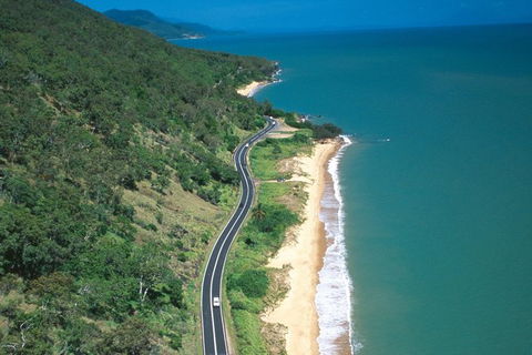 Private Transfer 4 To 6 Passengers, Cairns <> Port Douglas. One Way. - Accommodation Mermaid Beach 6
