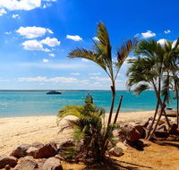Crab Claw Island Resort Cruise and Seafood Buffet - Accommodation Mermaid Beach