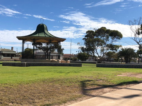 Davies Square, Wallaroo - Accommodation Mermaid Beach 1