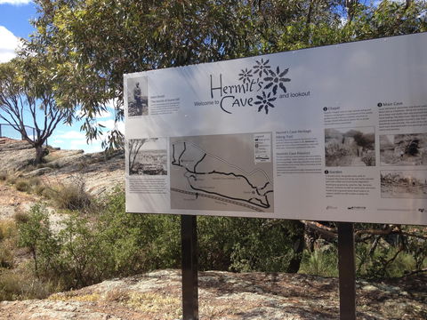Hermit's Cave And Lookout - Accommodation Mermaid Beach 1