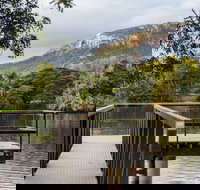 Lake Ross - Accommodation Mermaid Beach