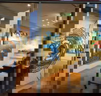 Nissarana Galleries - Accommodation Mermaid Beach