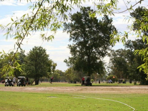 Warren Golf Club - Accommodation Mermaid Beach 0