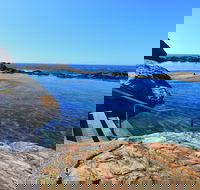 Blue Pool - Accommodation Mermaid Beach