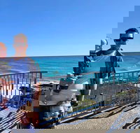 Elephant Rock - Accommodation Mermaid Beach