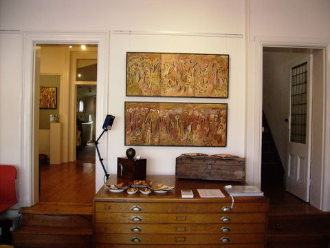 Falkner Gallery - Accommodation Mermaid Beach 1